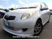 2005 Toyota Vitz