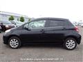 2011 Toyota Vitz