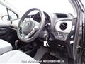 2011 Toyota Vitz