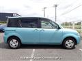 2004 Toyota Sienta