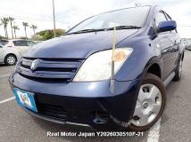 2003 Toyota IST