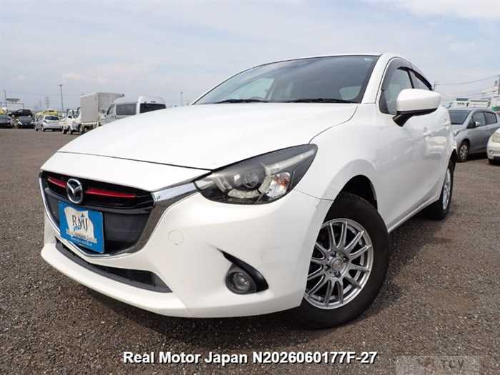 2015 Mazda Demio