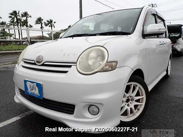 2007 Toyota Sienta