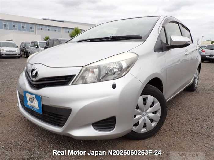 2013 Toyota Vitz