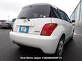 2003 Toyota IST
