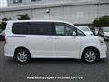 2007 Toyota Noah