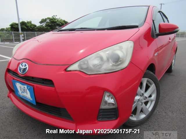 2012 Toyota AQUA
