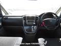 2004 Toyota Alphard