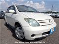 2004 Toyota IST