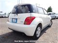 2004 Toyota IST