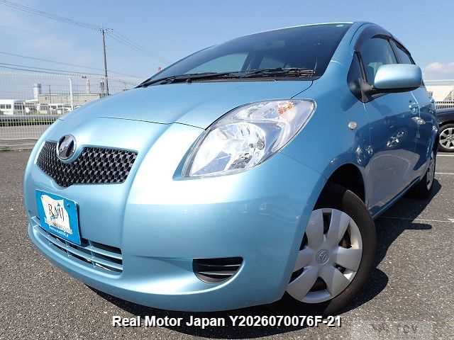 2005 Toyota Vitz