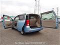 2005 Toyota Raum