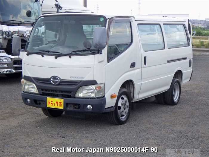 2013 Hino Dutro