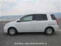 2008 Toyota Raum