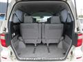 2005 Toyota Alphard