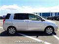 2009 Toyota Raum