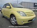 2003 Toyota IST