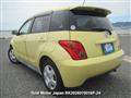 2003 Toyota IST