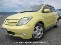 2003 Toyota IST