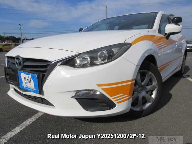 2015 Mazda Axela