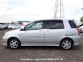 2009 Toyota Raum