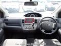 2009 Toyota Raum