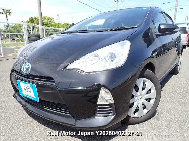 2013 Toyota AQUA