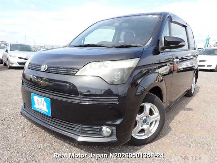 2013 Toyota SPADE