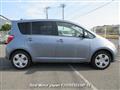 2005 Toyota Ractis