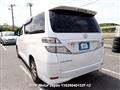 2009 Toyota Vellfire
