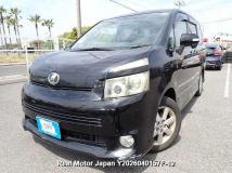 2007 Toyota Voxy