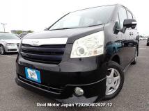 2009 Toyota Noah