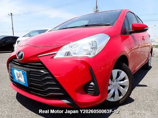 2017 Toyota Vitz
