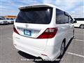 2009 Toyota Alphard