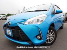 2017 Toyota Vitz