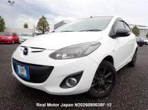 2013 Mazda Demio