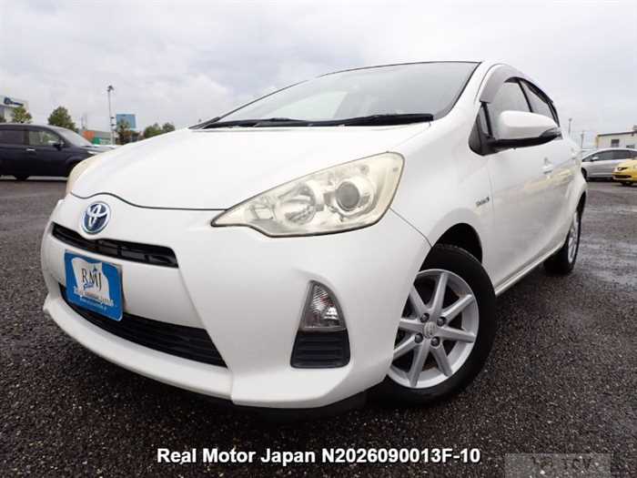 2012 Toyota AQUA