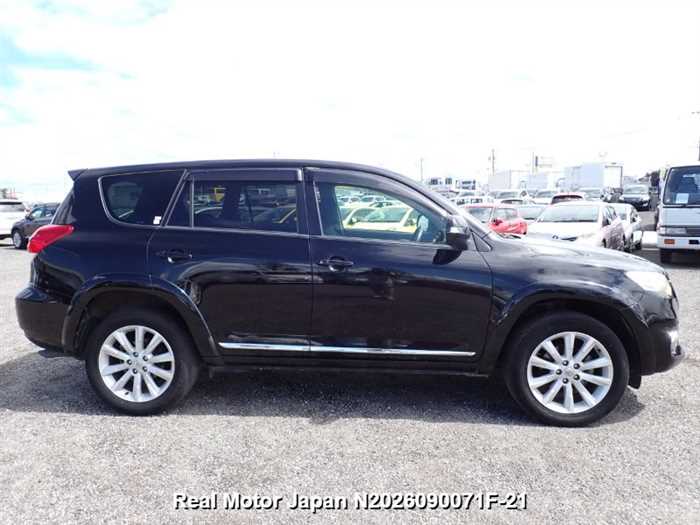Toyota Vanguard 2011 photo 5