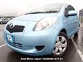 2005 Toyota Vitz