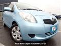 2005 Toyota Vitz