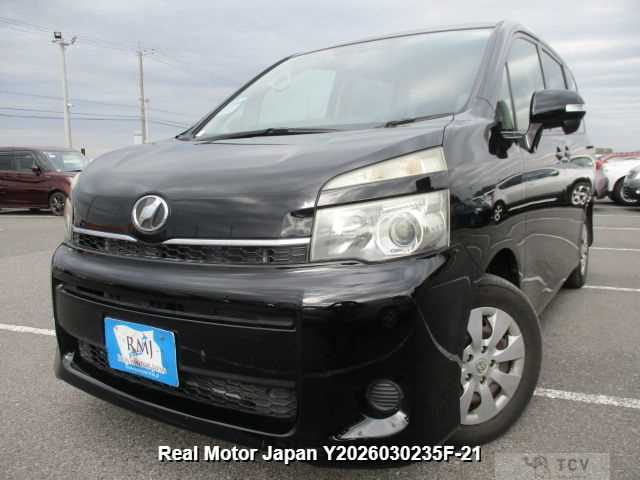 2011 Toyota Voxy