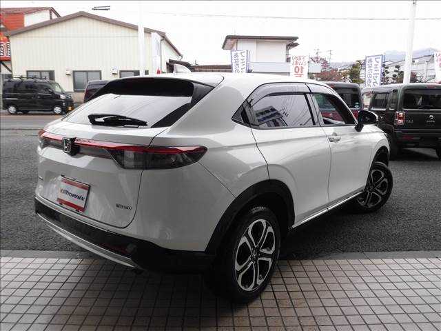 Honda VEZEL e:HEV Z 2021 — миниатюра 2