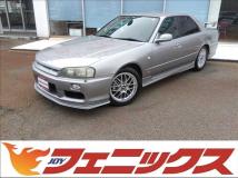 2000 Nissan Skyline