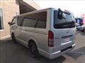 2004 Toyota Hiace Van
