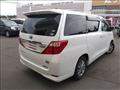 2014 Toyota Alphard Hybrid