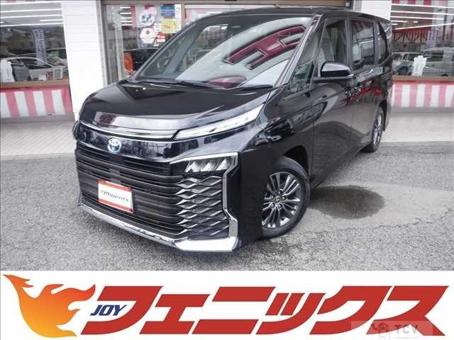 2022 Toyota Voxy