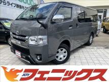 2010 Toyota Hiace Van