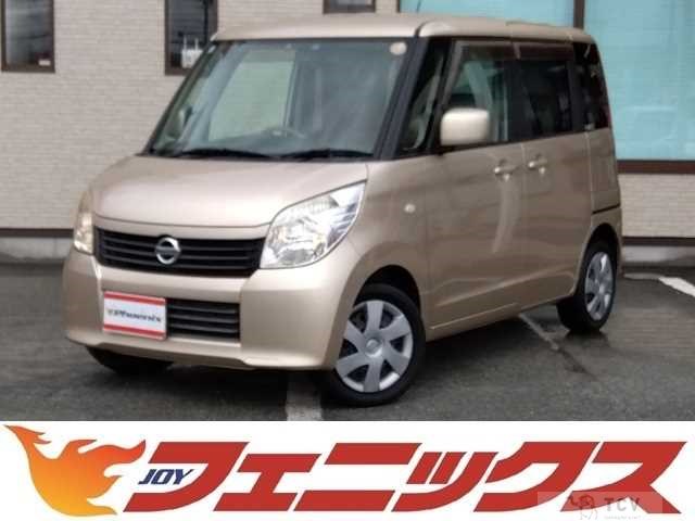 2010 Nissan ROOX