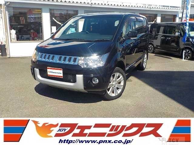 2017 Mitsubishi Delica D5