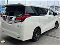 2017 Toyota Alphard Hybrid